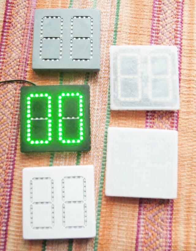 numero per coda code luminoso